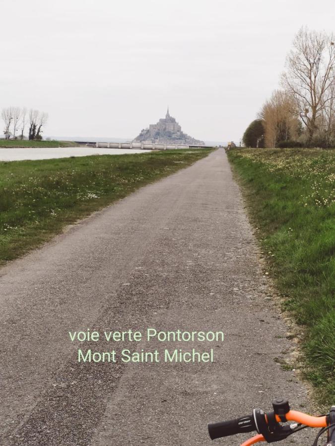 Villa "Mont 1Er Pas" Proche Mont St Michel Pontorson Esterno foto